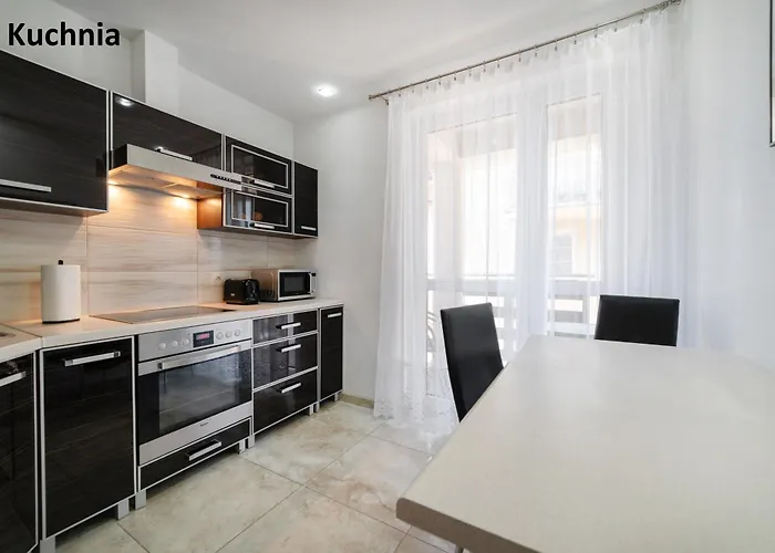 Apartamenty I Pokoje Goscinne Willa Dawid