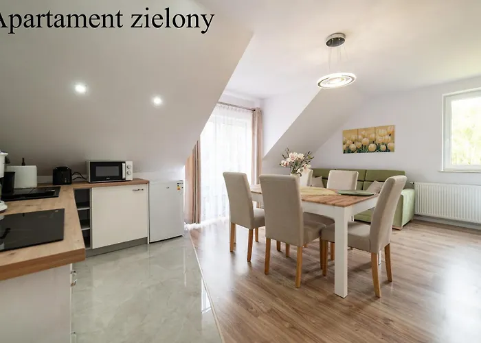 Apartamenty I Pokoje Goscinne Willa Dawid